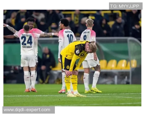 意甲惊现冷门热刺逆转巴萨红牌事件引发全场热议