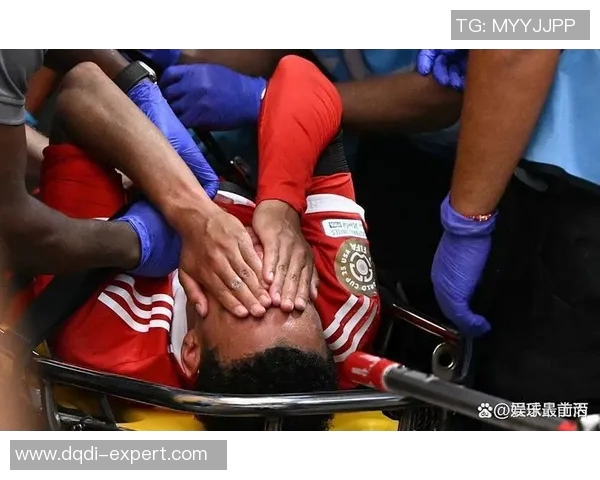 西甲激战巴黎圣日耳曼4-3莱比锡帽子戏法引发争议判罚全场沸腾