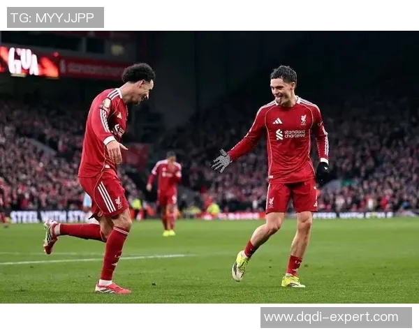 欧联杯精彩对决马竞与利物浦激战成和绝杀瞬间引发全场狂欢 欧联杯精彩对决马竞与利物浦激战成和绝杀瞬间引发全场狂欢