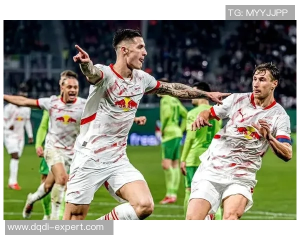 国王杯激战平局里昂与莱比锡0比0乌龙球瞬间引发全场热议